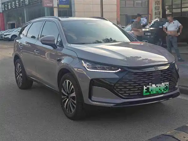 BYD Tang New Energy 2025