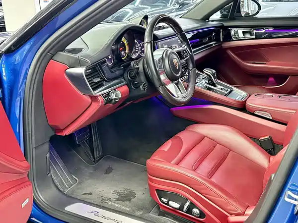 Porsche Panamera 2018