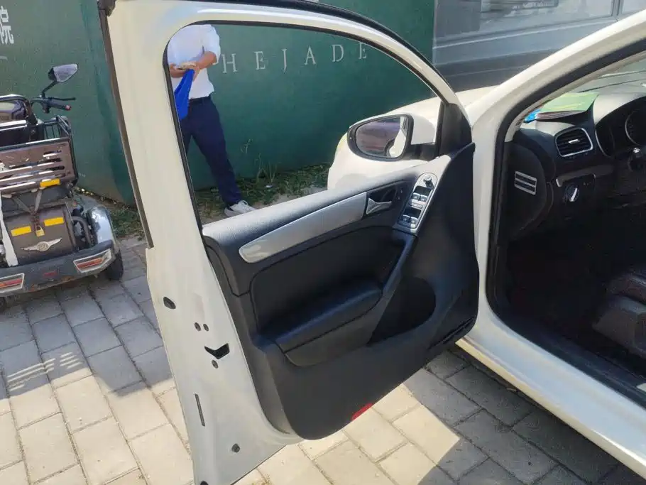 Volkswagen Golf 2014
