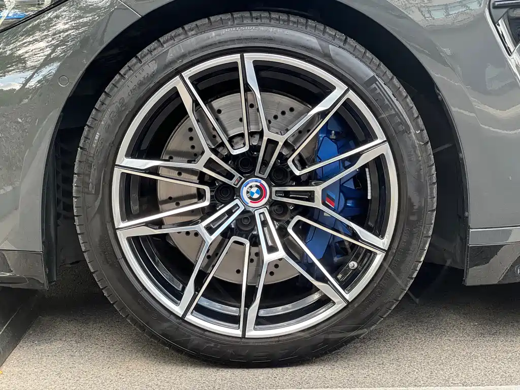 BMW M3 2023 — фото 8