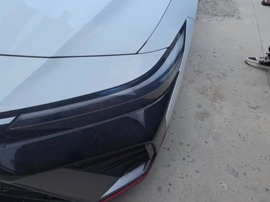 Hyundai Elantra 2025