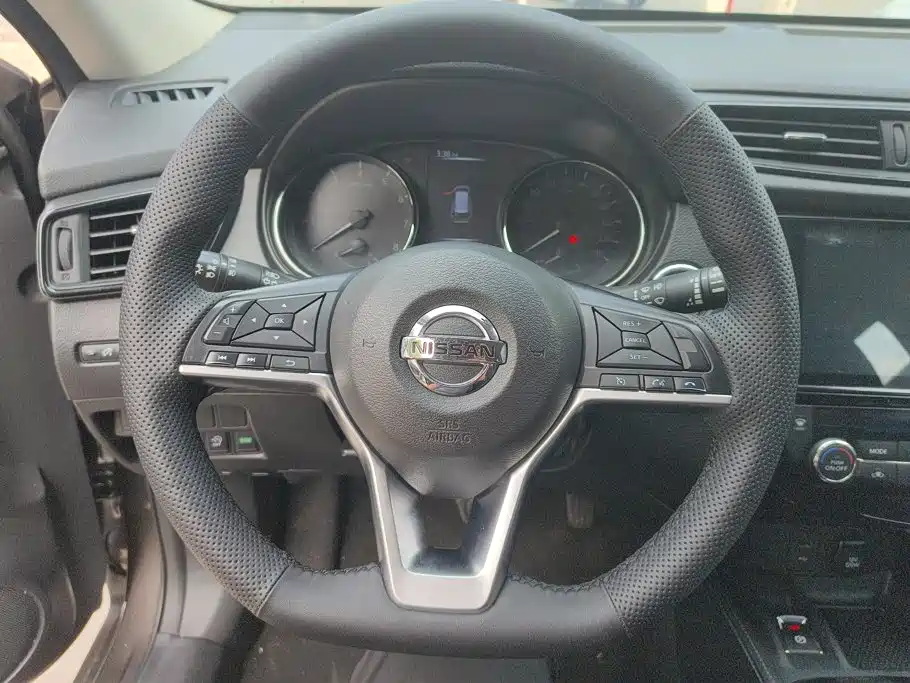 Nissan X-Trail 2020 — фото 15