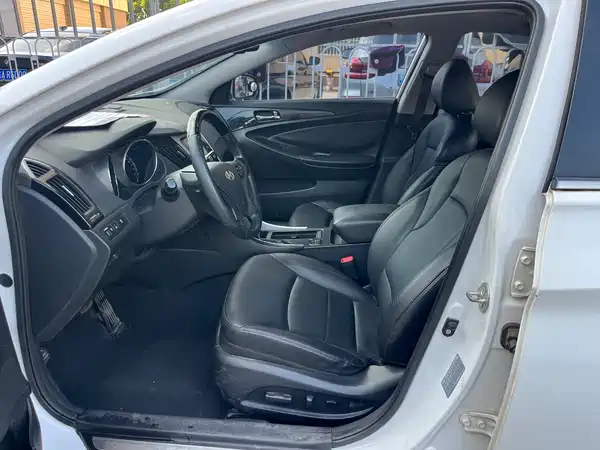 Hyundai Sonata 2014