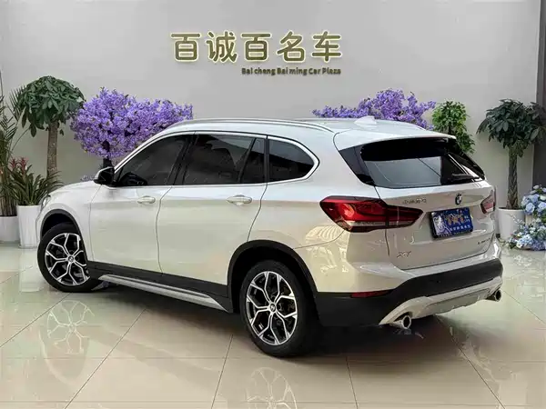 BMW X1 2022