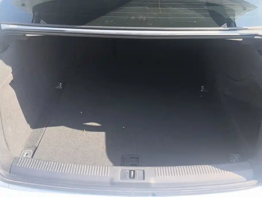 Audi A4L 2014
