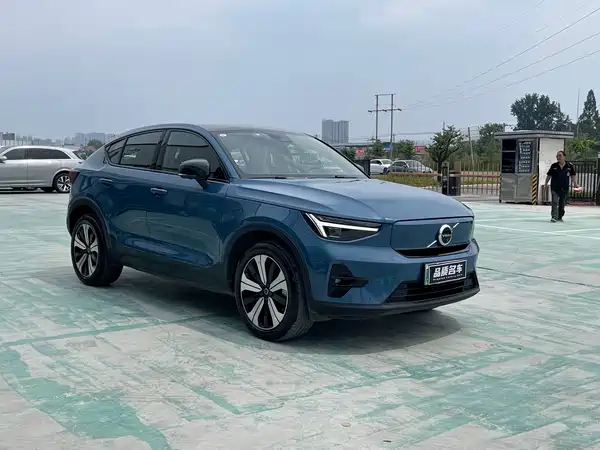 Volvo C40 2023