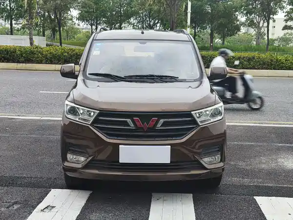 Wuling Hongguang 2019