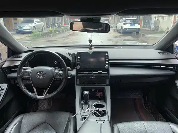 Toyota Avalon 2022
