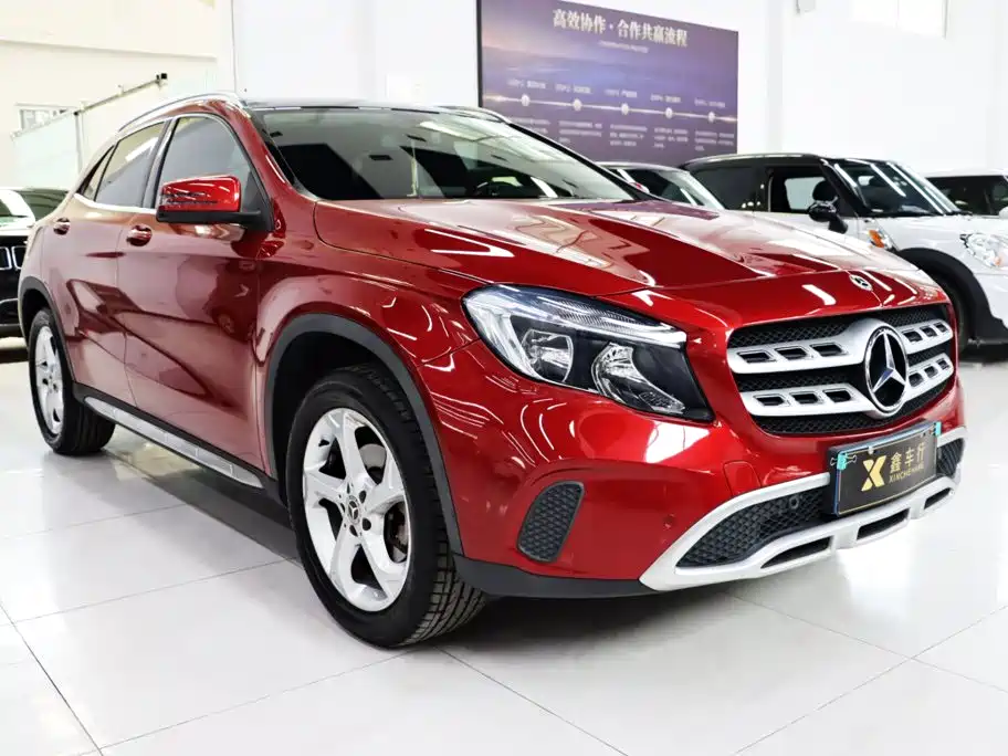 Mercedes-Benz GLA 2018 — фото 3