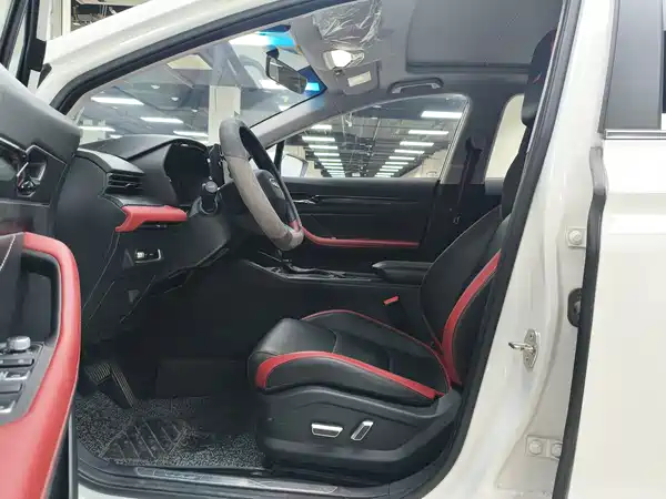 Geely Emgrand S 2022