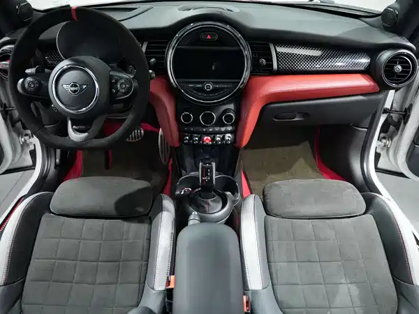 MINI JCW 2021