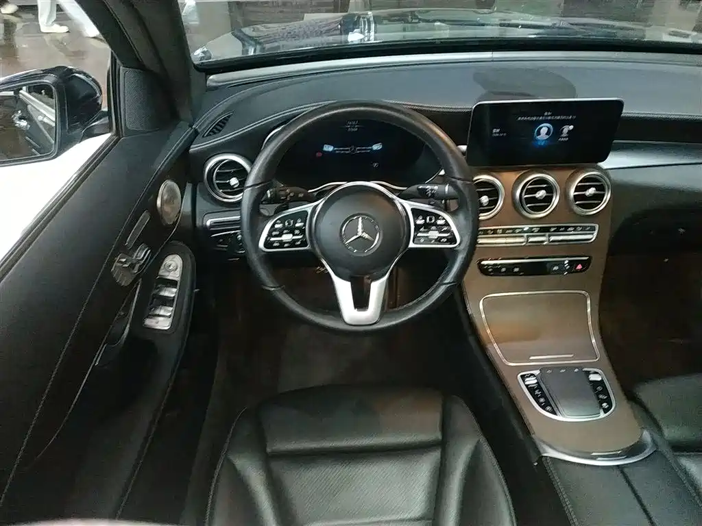 Mercedes-Benz GLC 2023 — фото 5