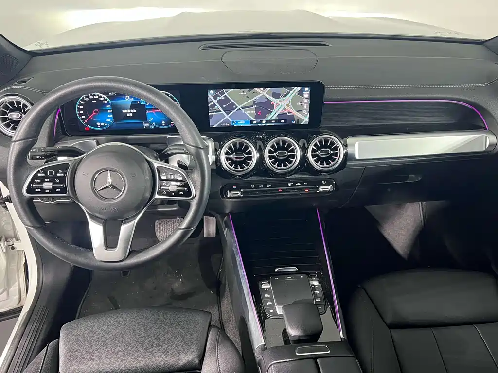 Mercedes-Benz GLB 2023 — фото 6