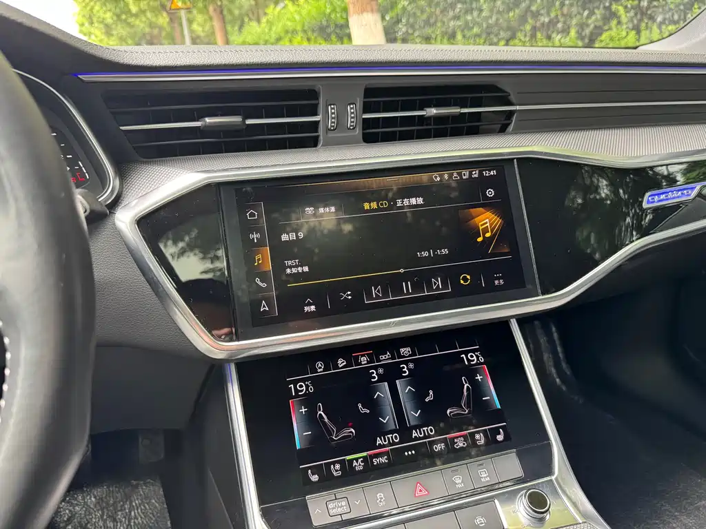 Audi A6L 2020 — фото 10
