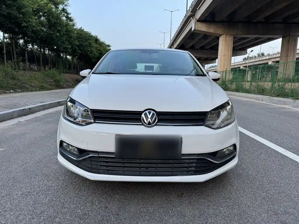Volkswagen Polo 2016