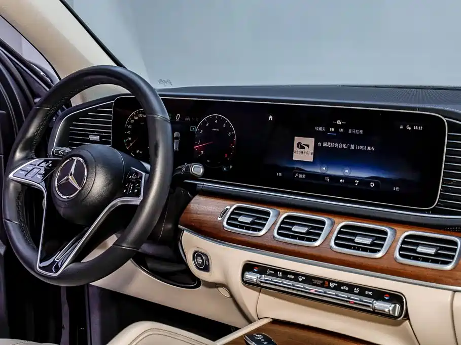 Mercedes-Benz GLE 2024 — фото 30