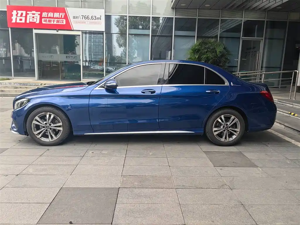 Mercedes-Benz C-Class 2018 — фото 4