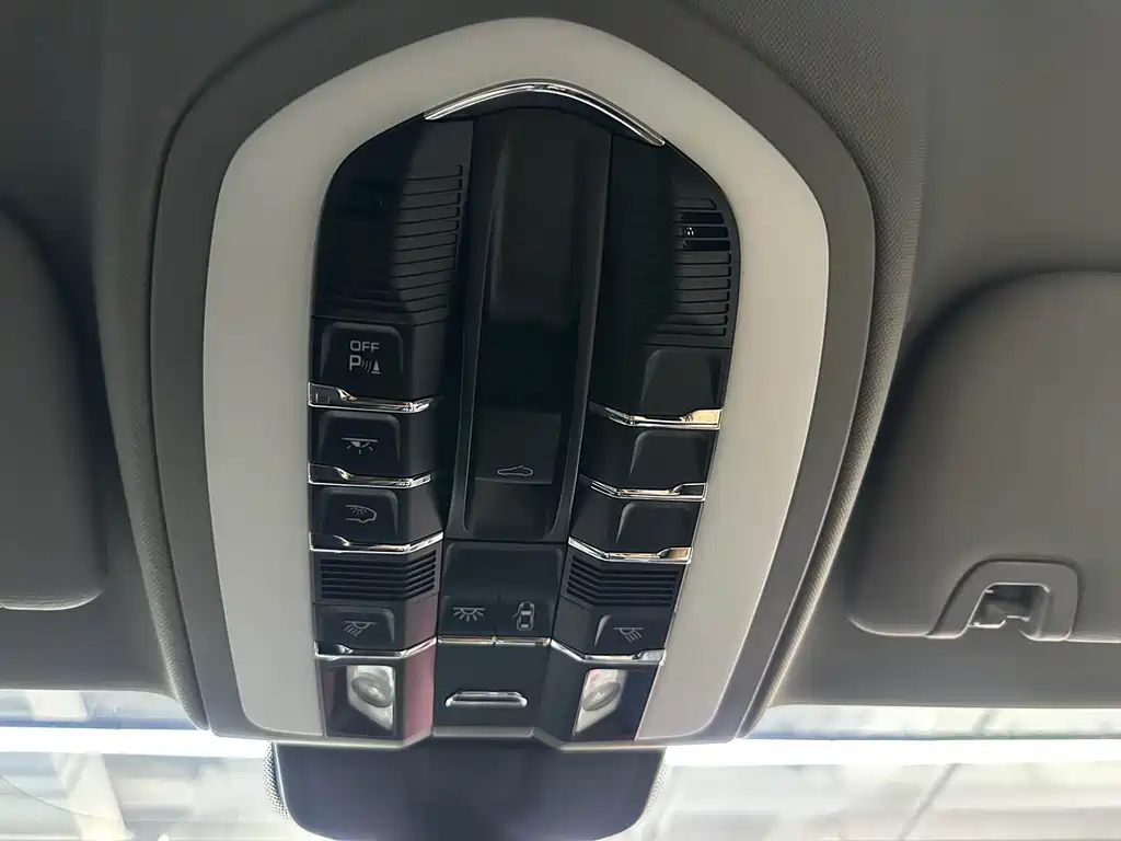 Porsche Panamera 2015 — фото 17