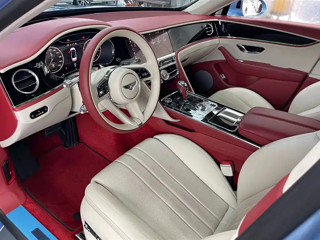 Bentley Flying Spur 2021 — фото 23