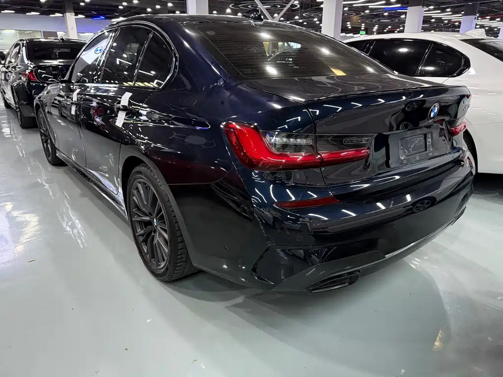 BMW 3 Series 2020 — фото 15