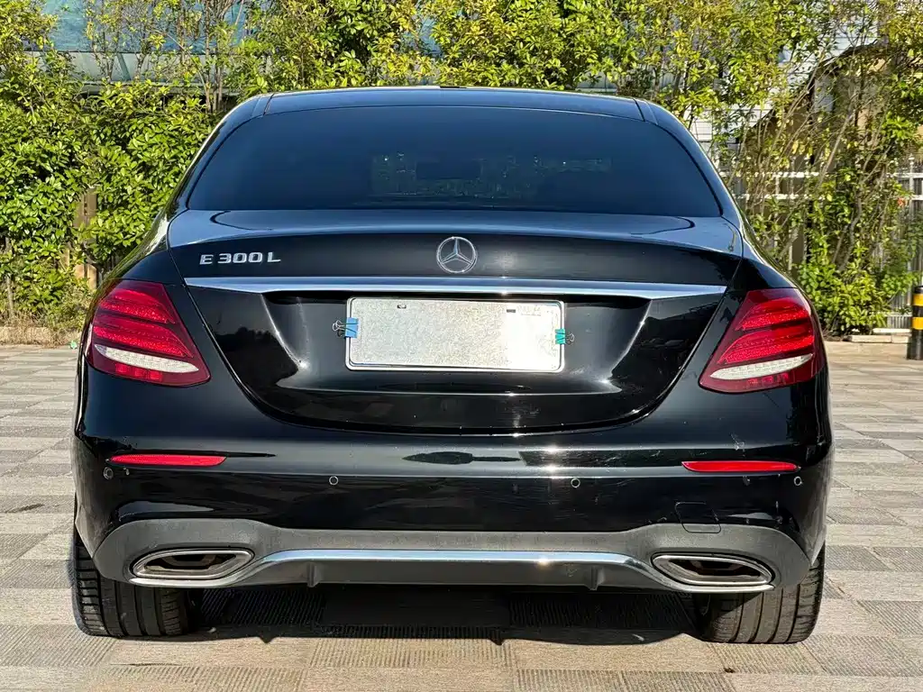 Mercedes-Benz E-Class 2019 — фото 8