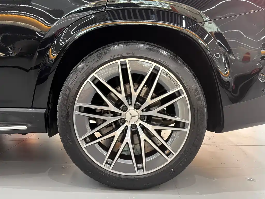 Mercedes-Benz GLE Coupe AMG 2025 — фото 19
