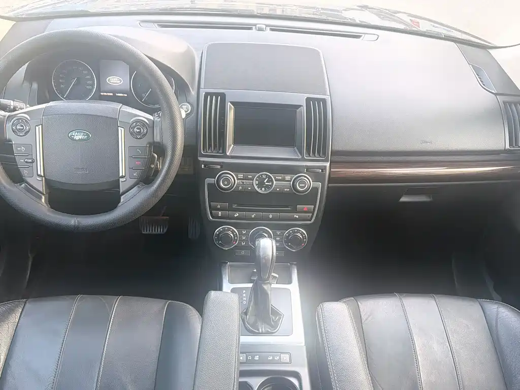 Land Rover Freelander 2 2013 — фото 12