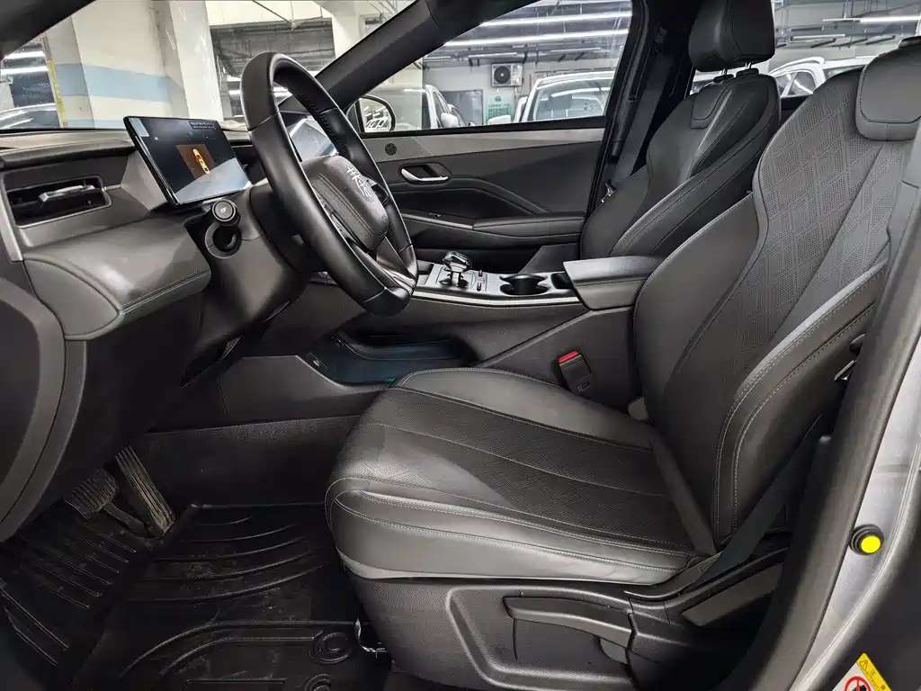 BYD Qin PLUS 2025 — фото 14