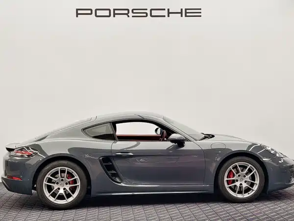 Porsche 718 2017