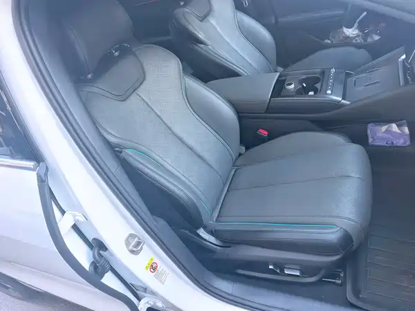 BYD Qin L 2025