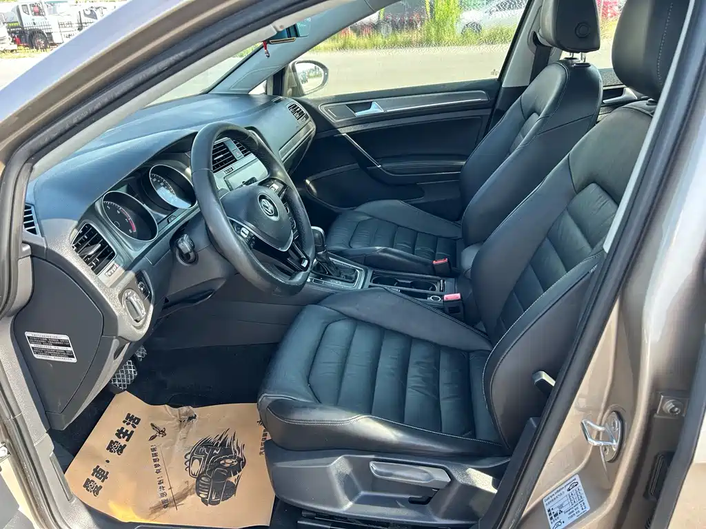 Volkswagen Golf 2015