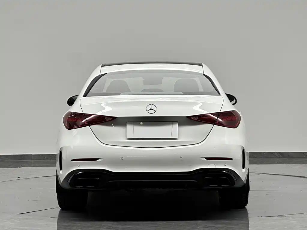 Mercedes-Benz C-Class 2021