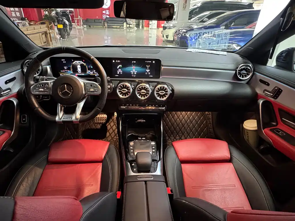 Mercedes-Benz Mercedes CLA AMG 2020 — фото 9