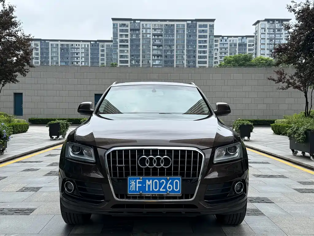 Audi Q5 2015 — фото 2