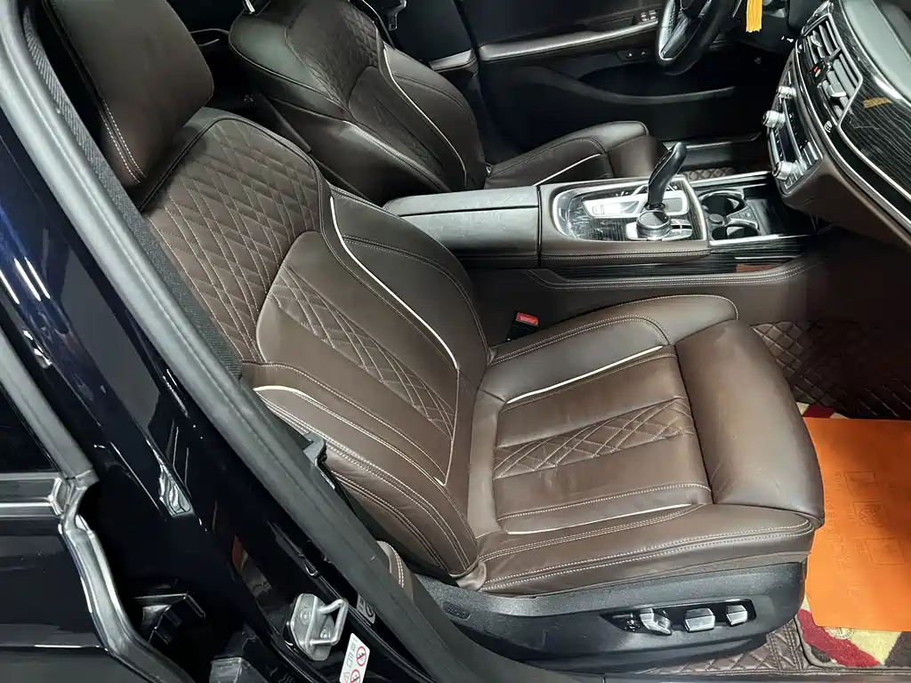 BMW 7 Series 2022 — фото 13