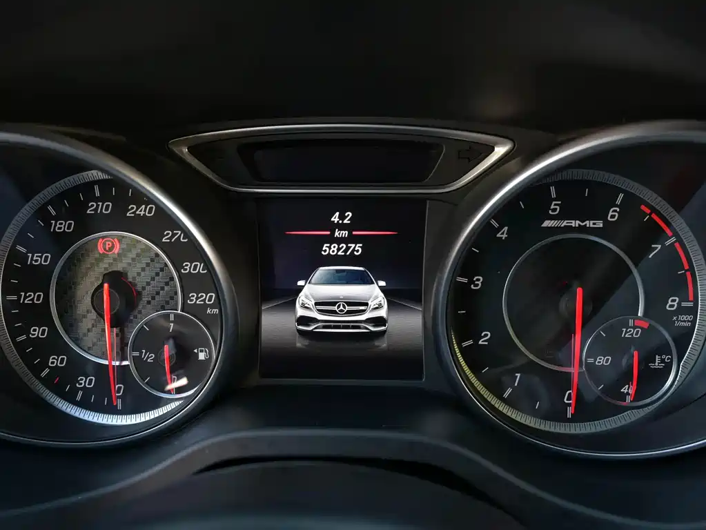 Mercedes-Benz A-Class AMG 2017 — фото 12
