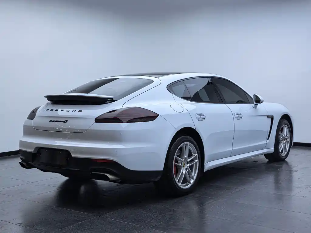 Porsche Panamera 2014 — фото 18