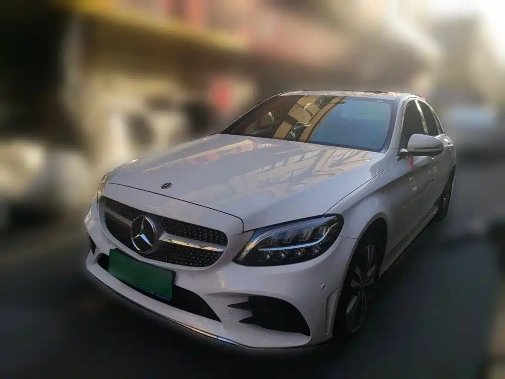 Mercedes-Benz C-Class 2020