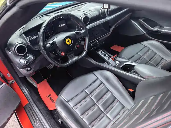 Ferrari Portofino 2019