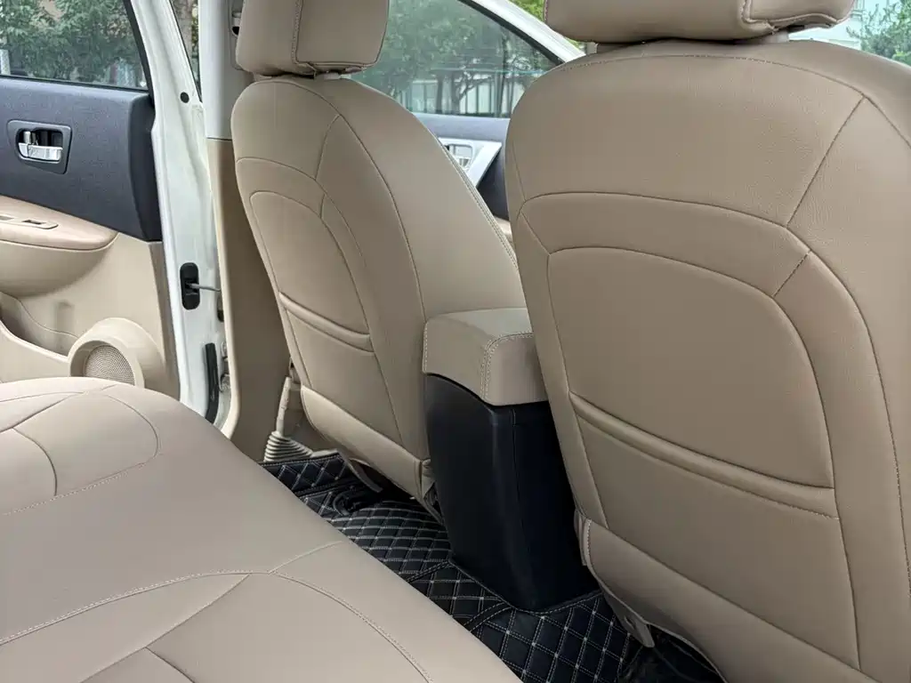 Nissan Qashqai 2014