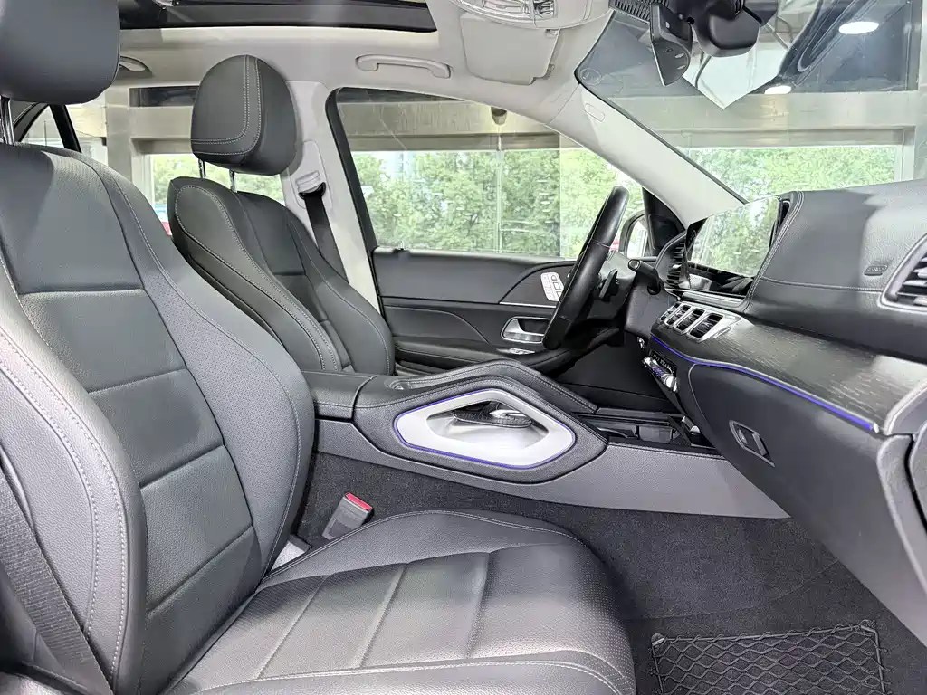Mercedes-Benz GLE 2021 — фото 19