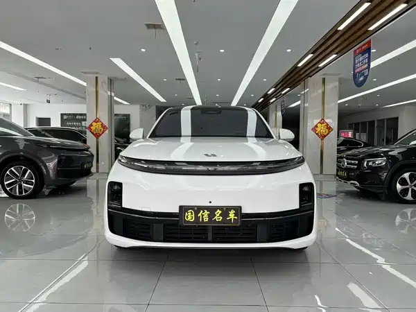 Li Auto L7 2024