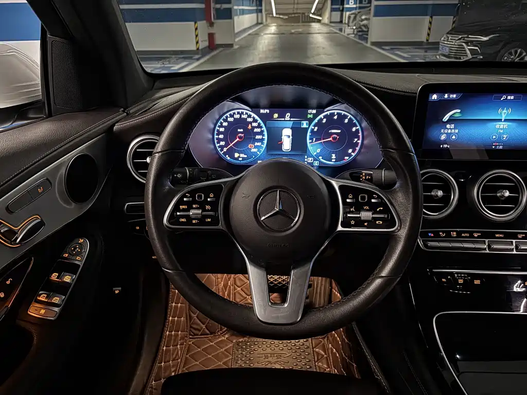 Mercedes-Benz GLC 2020 — фото 10