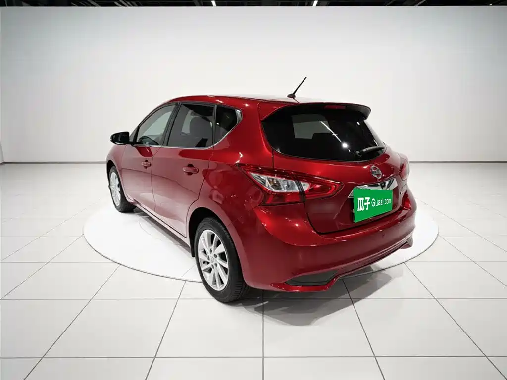 Nissan Tiida 2018 — фото 23
