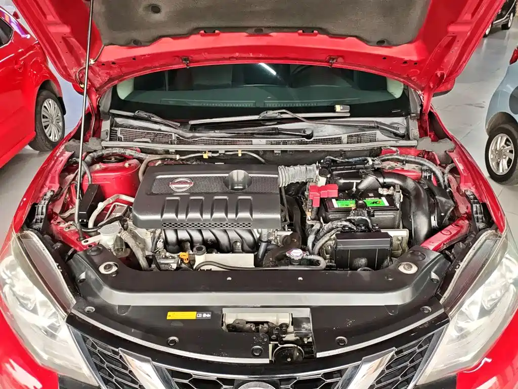 Nissan Tiida 2018 — фото 16