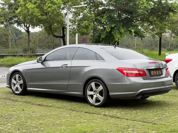 Mercedes-Benz E-Class 2012