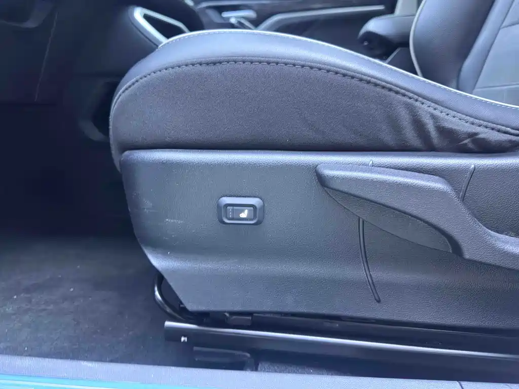 Haval H6 2023 — фото 17