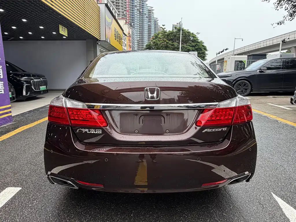 Honda Accord 2014 — фото 8