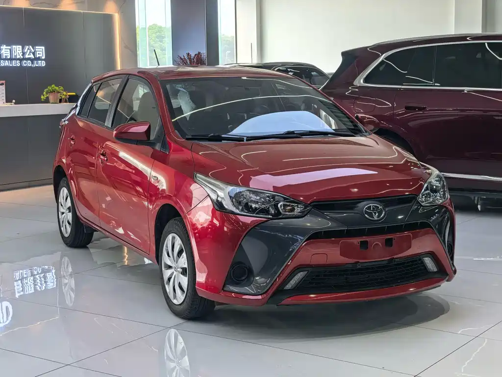 Toyota Yaris L 2019