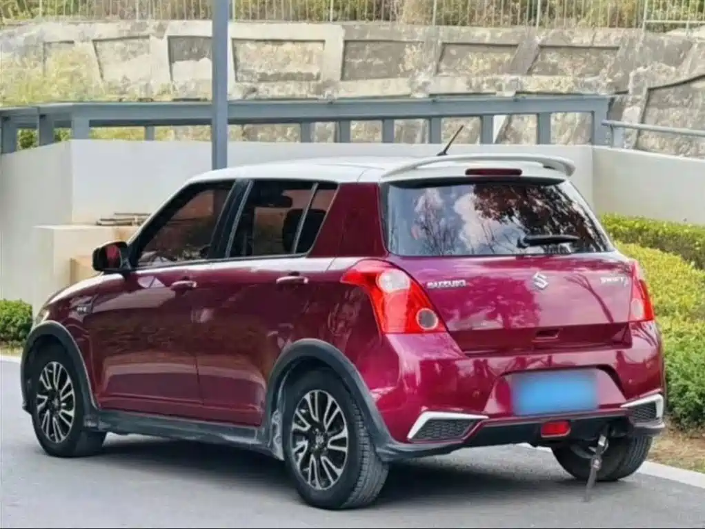 Suzuki Swift 2017 — фото 10